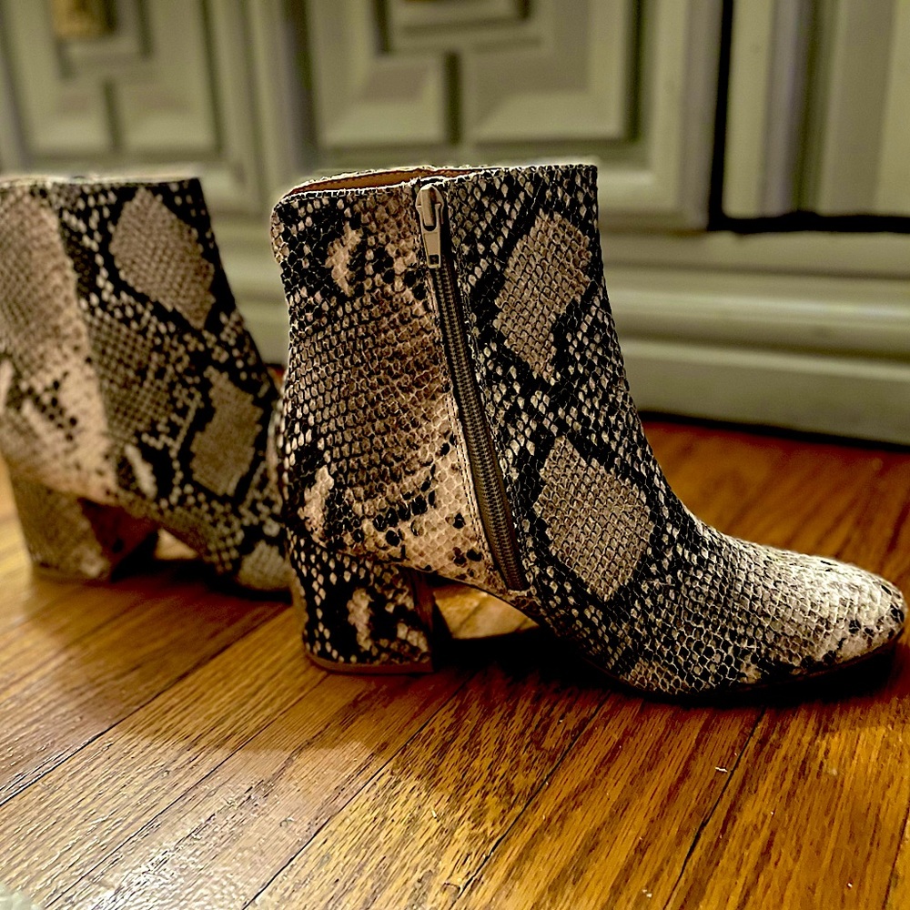 Snake skin booties 🐍